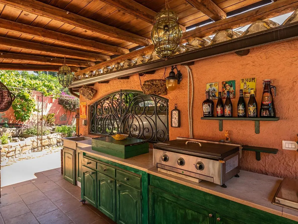 Guest House Villa Verde - Short Term Room Rentals Torre delle Stelle