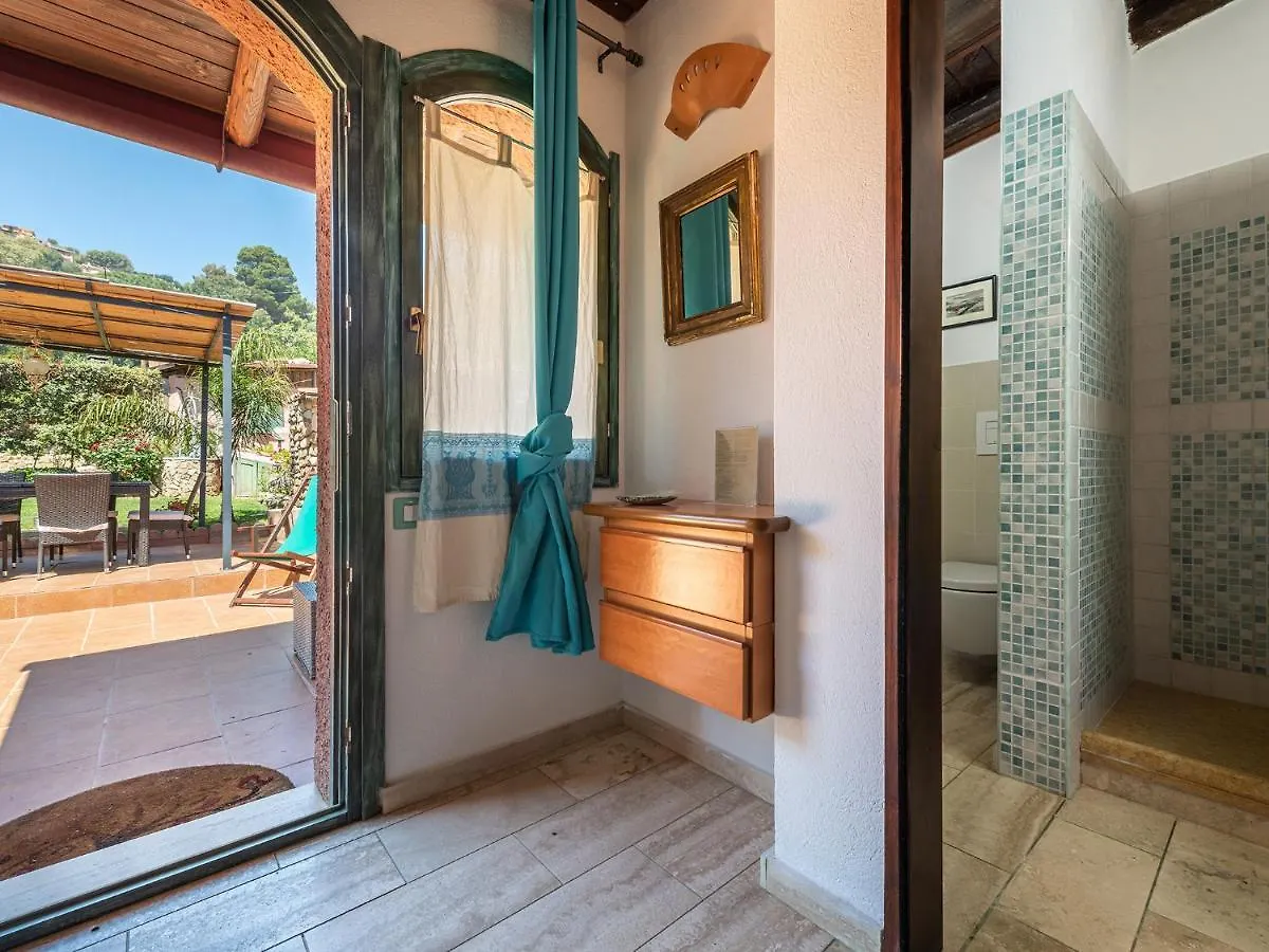 Guest House Villa Verde - Short Term Room Rentals Torre delle Stelle
