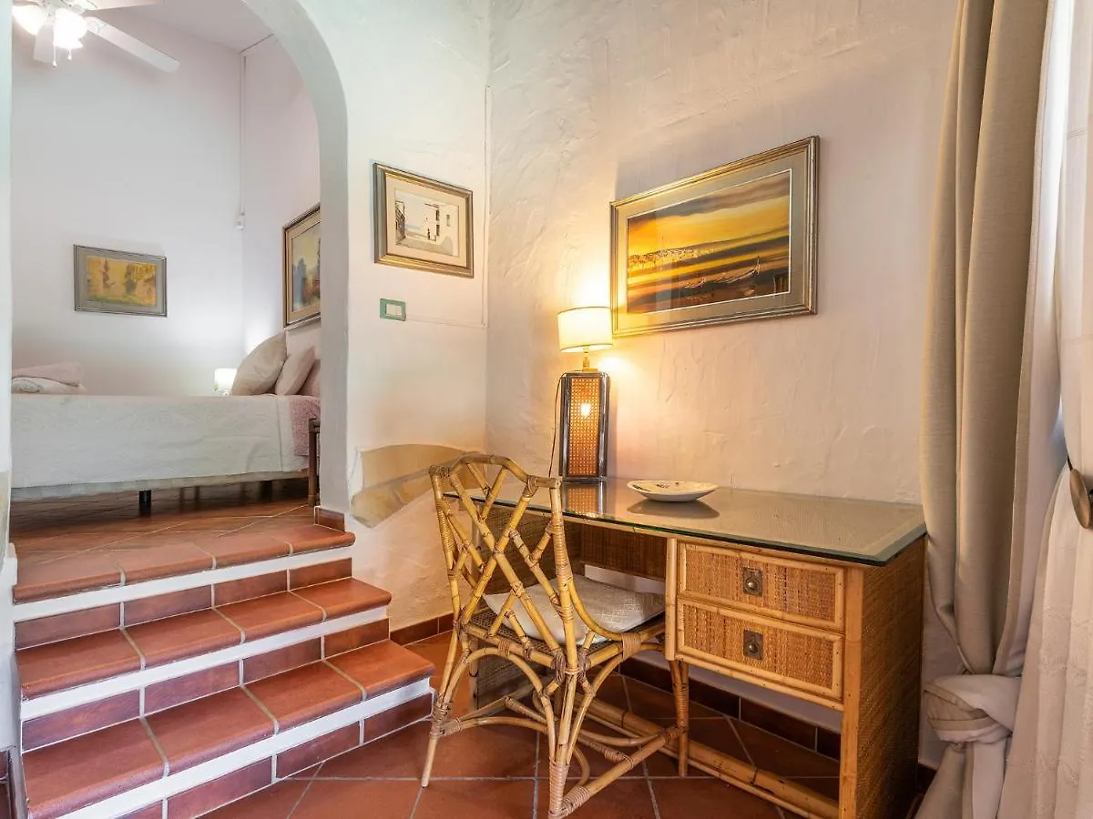 Guest House Villa Verde - Short Term Room Rentals Torre delle Stelle